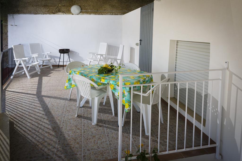 Appartamento Vista Mare 카스텔라마레델골포 객실 사진